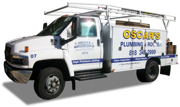 Oscar’s Plumbing & Rooter Service vehicle